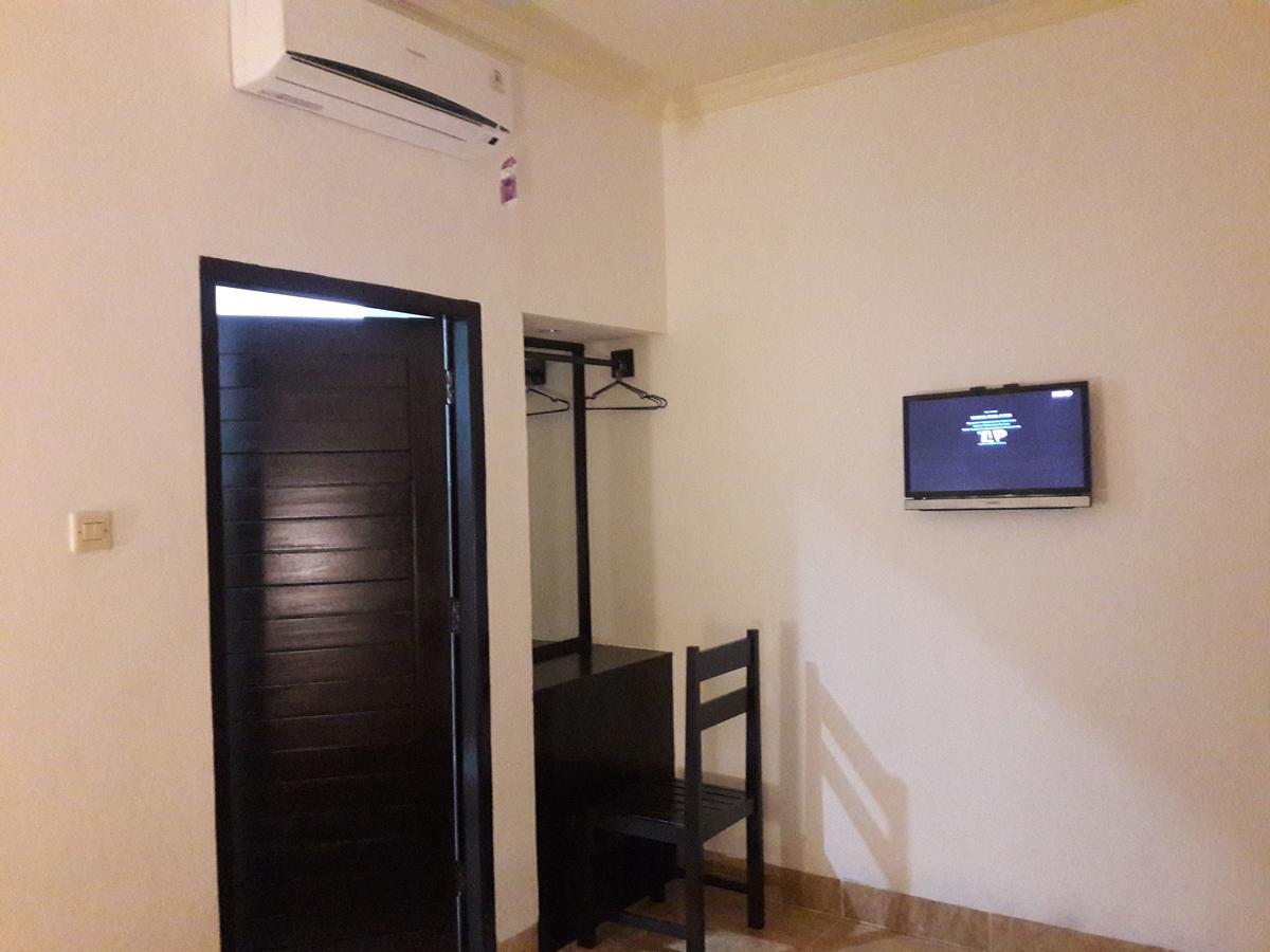 Puji Homestay Mataram Exterior foto